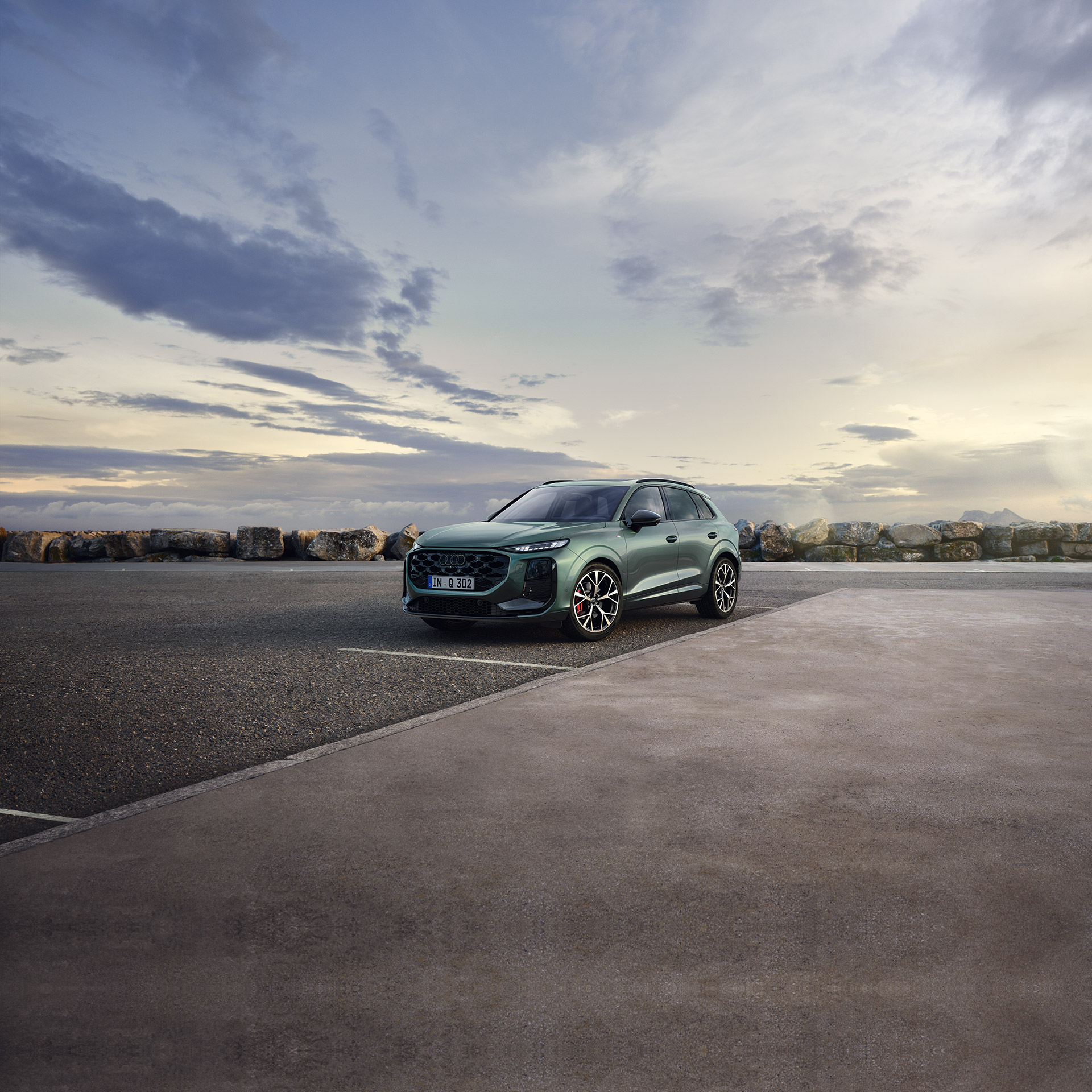 Yeni Audi Q3. Yeni bir sayfa.